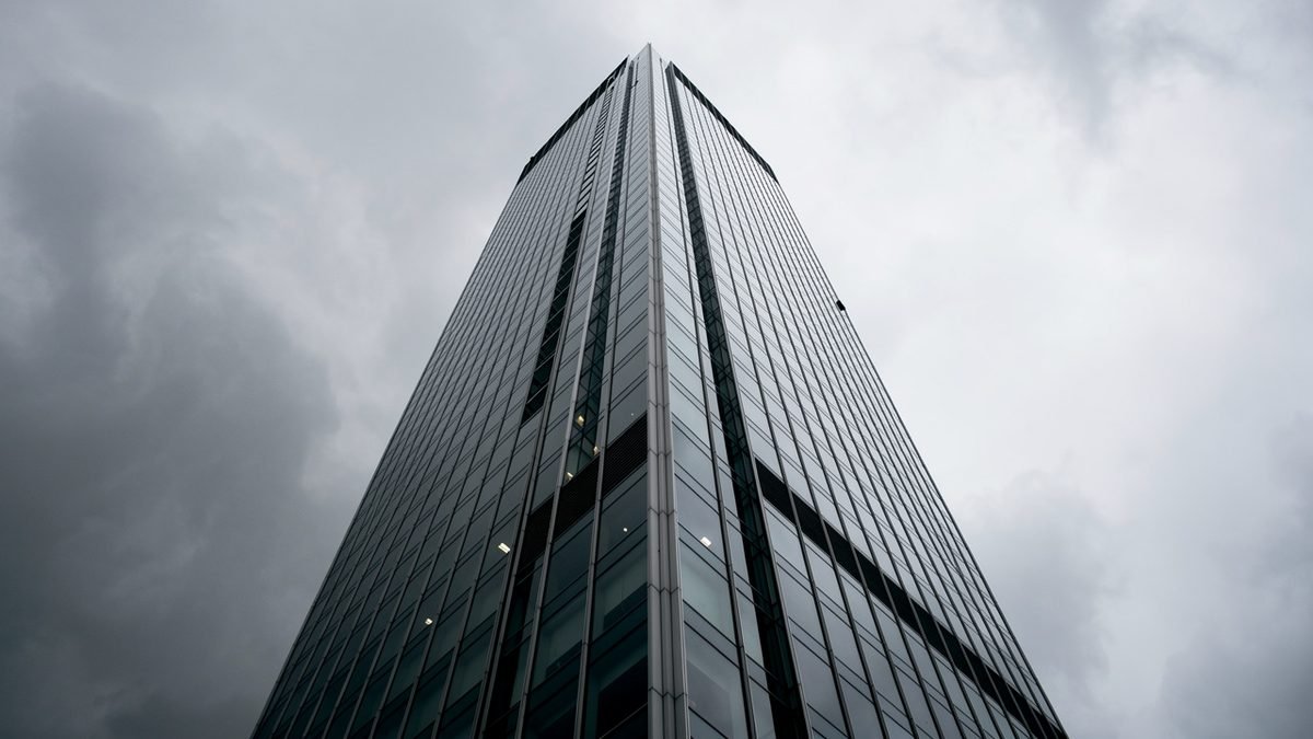 KPMG Australia to Cut Up to 500 Roles